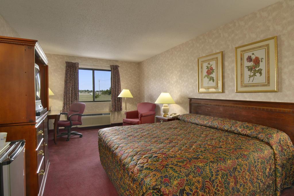 Hotel Baymont by Wyndham Muskegon Pokój zdjęcie