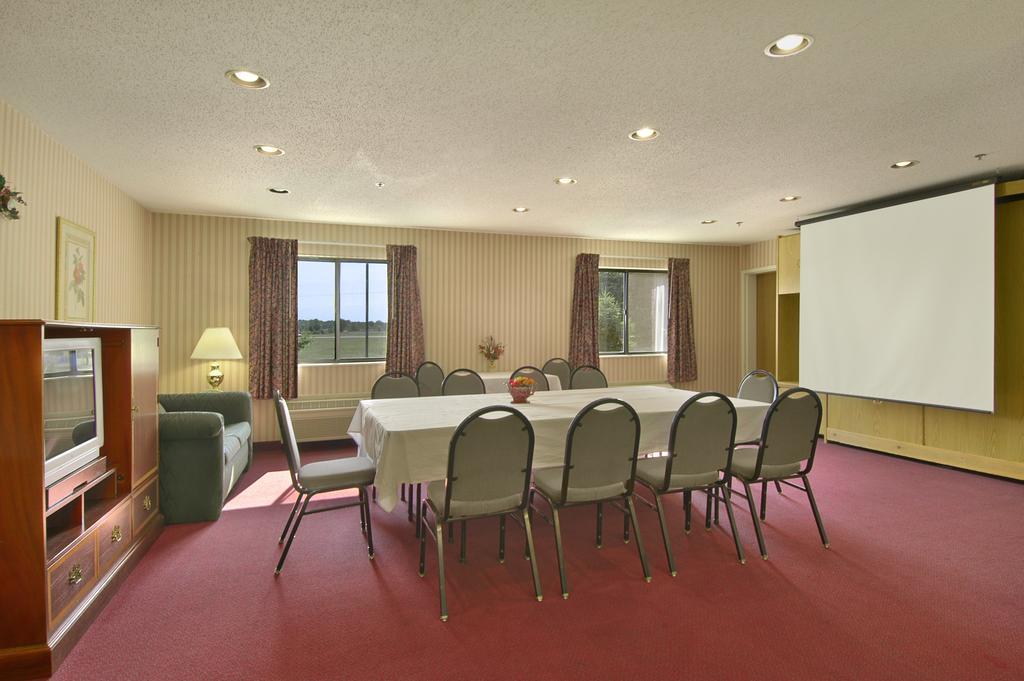 Hotel Baymont by Wyndham Muskegon Zewnętrze zdjęcie