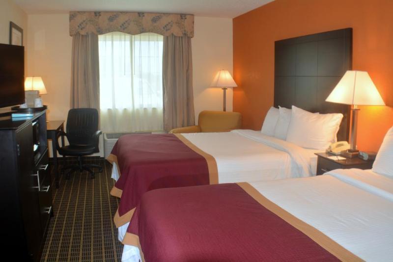 Hotel Baymont by Wyndham Muskegon Zewnętrze zdjęcie